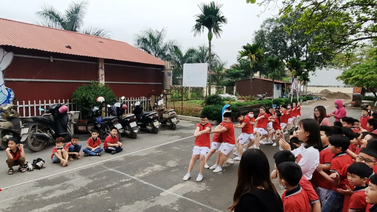 Trò chơi kéo co - Trương tiểu học Bích Sơn- Ngày hội vui khỏe