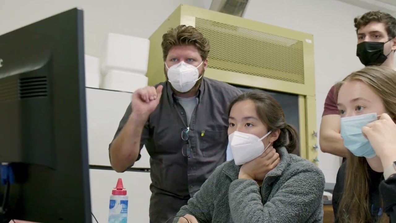 Experience a Physiology Lab at Knox College