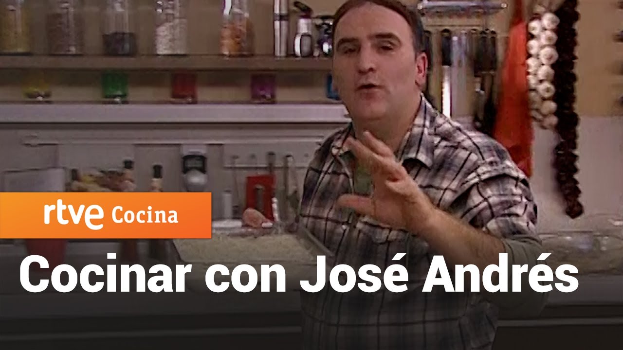Lasaña de espinacas con bechamel - Vamos a cocinar con José Andrés | RTVE Cocina