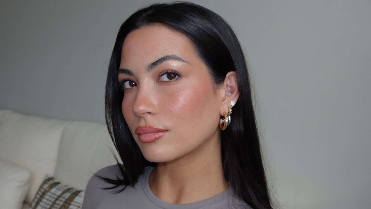 Clean Girl Makeup *Glass Skin*