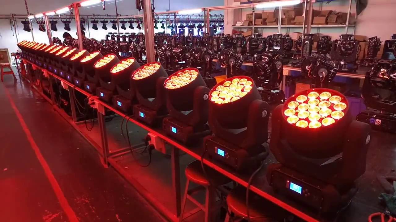 NEW 19pcs*12w RGBW 4in1 LED Wash Zoom Moving Head - Ageing on production line