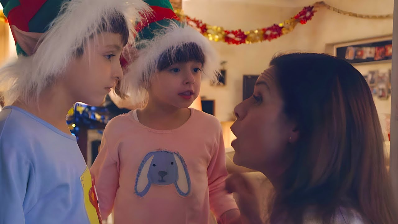 CHRISTMAS SURPRISE! 🎄 🎅 😆 | TOPSY & TIM | WildBrain Kids