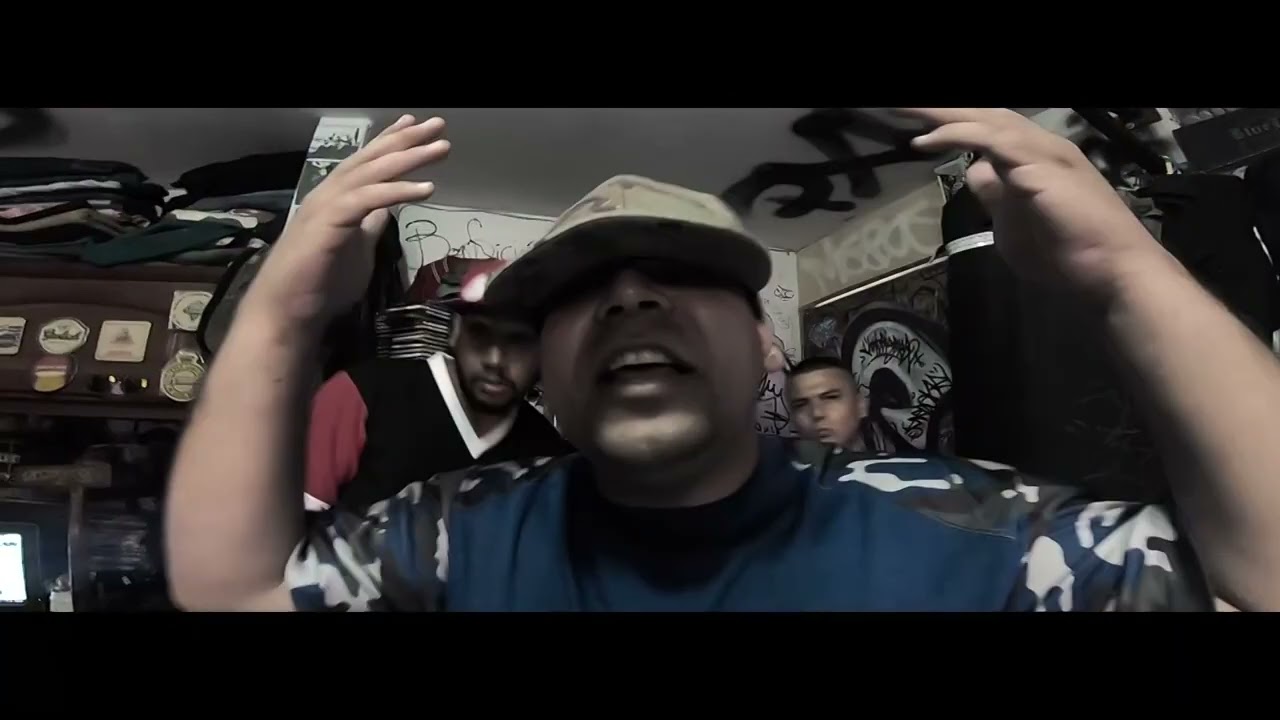 SEEK 17 - XCSOS - DEZETAKA - C.R.O.M.O (PROD.UGLOCASO & PERROFLAKKO) VIDEOCLIP