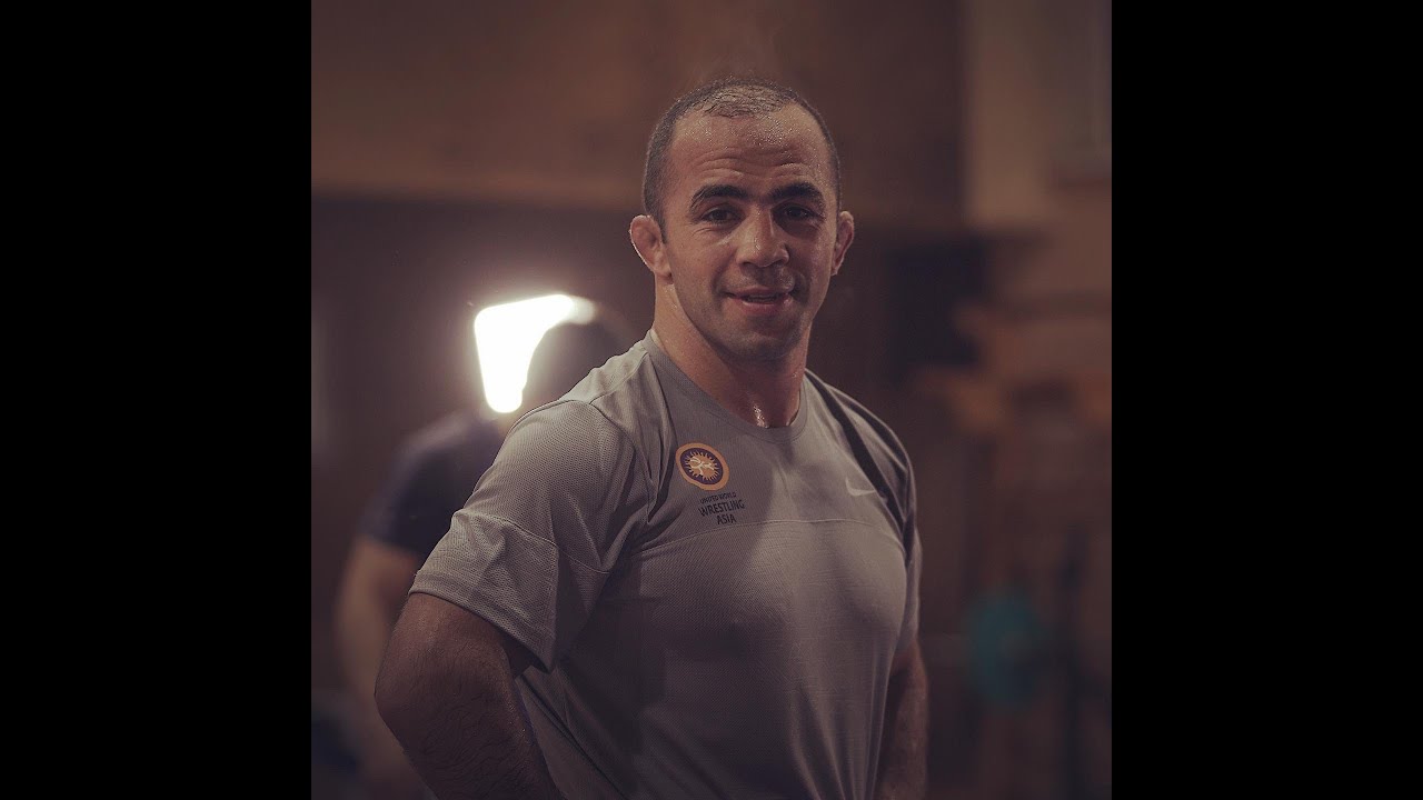 Arsen Julfalakyan - Coach traveller Kyrgyzstan