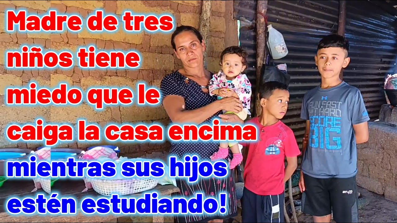 Madre de tres niños tiene miedo que le caiga la casa encima mientras sus hijos estén estudiando!
