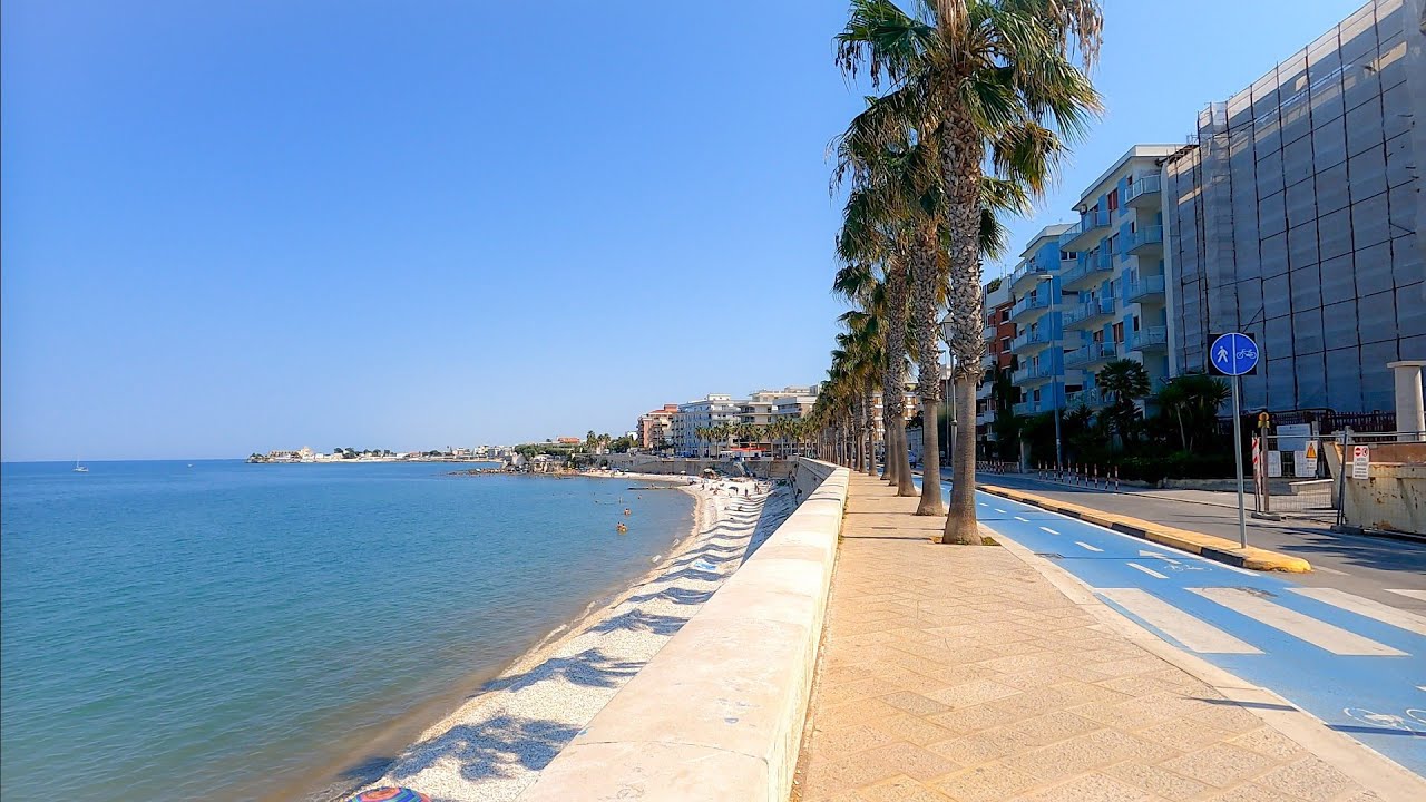 Trani Seafront Walking Tour