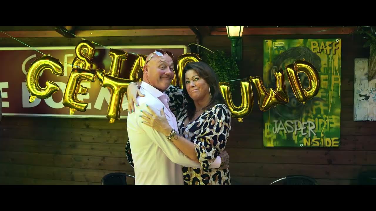 John Medley & Dj Rob van Dijck  -  The summer Medley burger mix 2024
