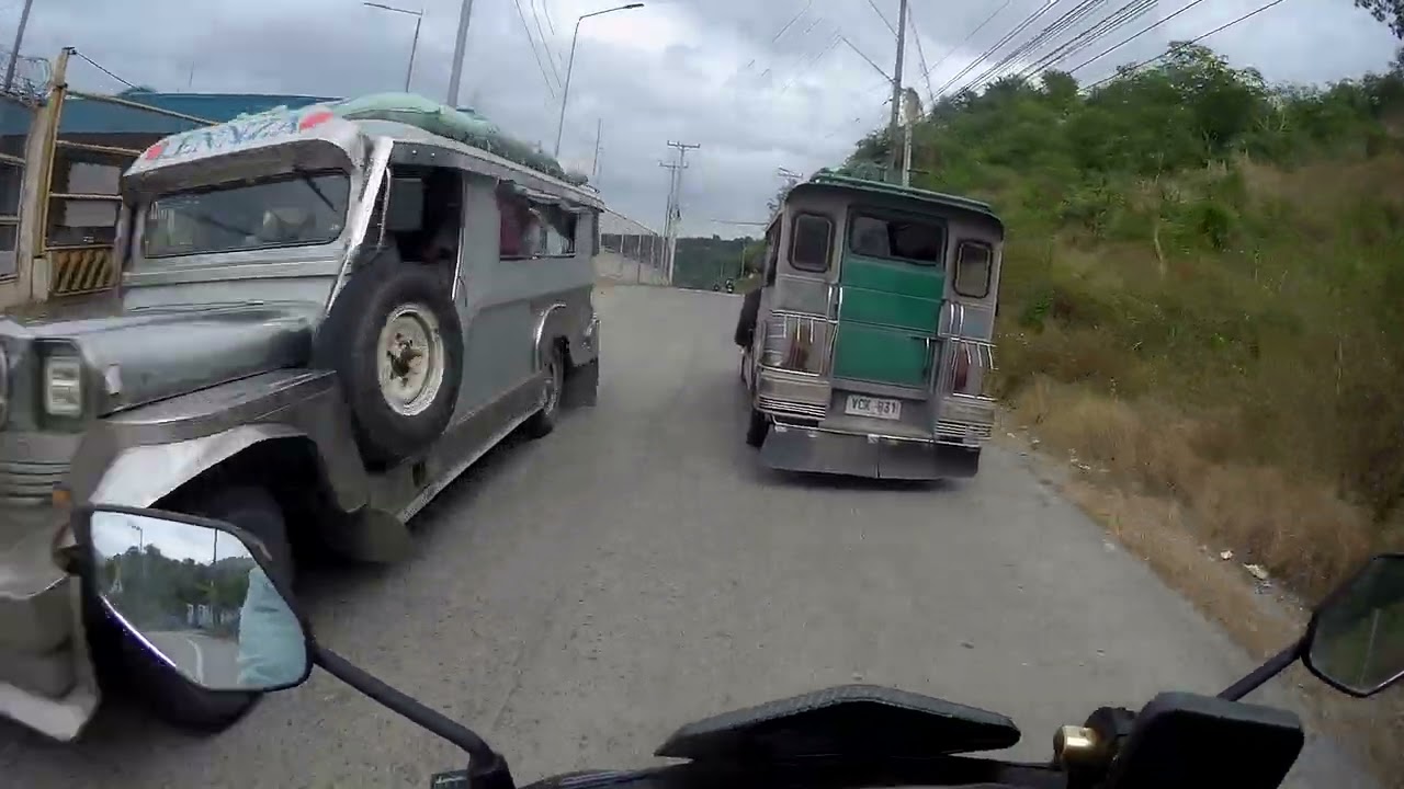 Dalawang malaking tuck nagkagitgitan sa Simlong Batangas