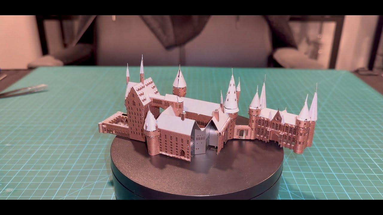 Metal Earth Hogwarts in Snow Part 1