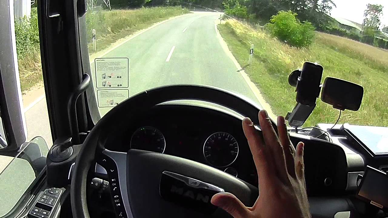 4.Kamionos a bajban.Kezdőknek.