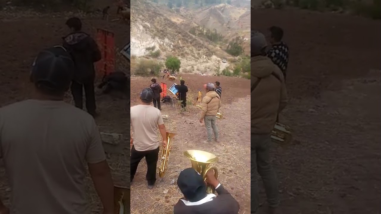 Siembrando papa en la chacra de virgen Asunta en San Ana sanpedro lucanas