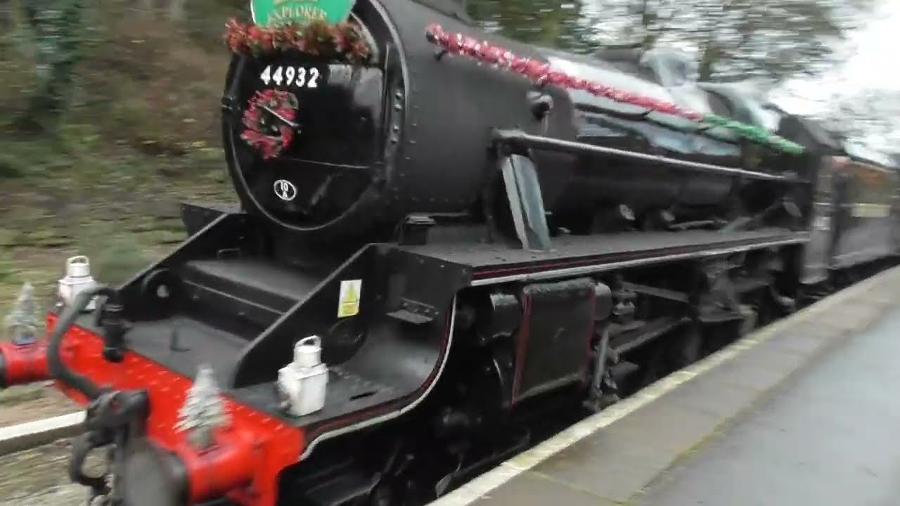 44932 at Haworth at 12:40pm Sunday 8th December 2024.