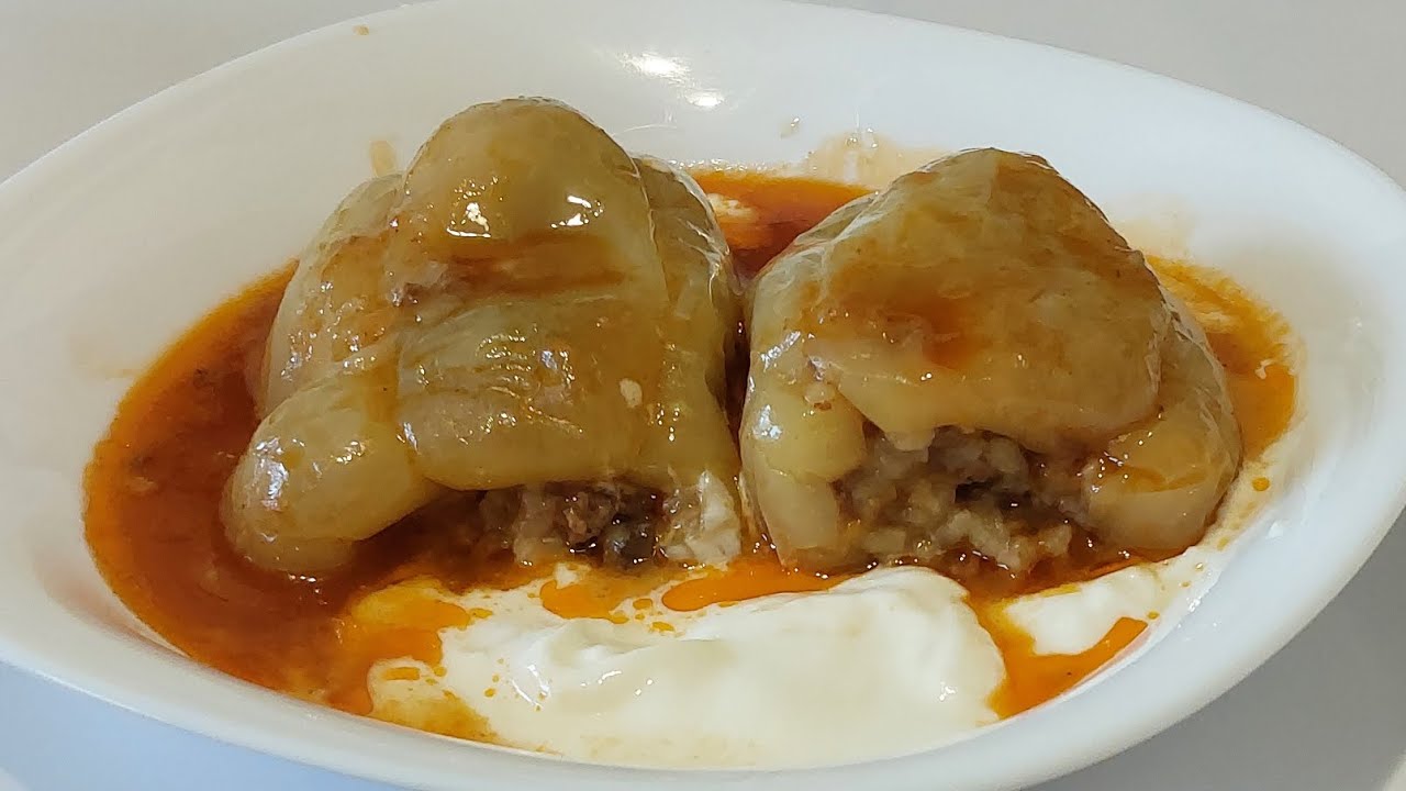 Paprike punjene faširanim mesom i rižom