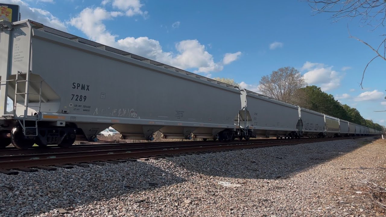 CSX 7594 Leads Long CSX X491-07 SB Manifest Train With Mid DPU Departing Florence SC
