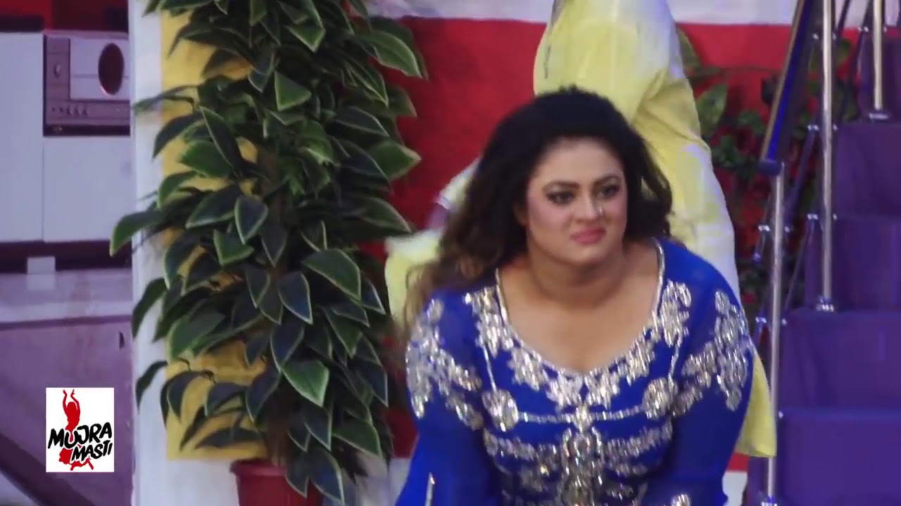 PYAR WALI KHICH   PRIYA KHAN 2018 PAKISTANI MUJRA DANCE