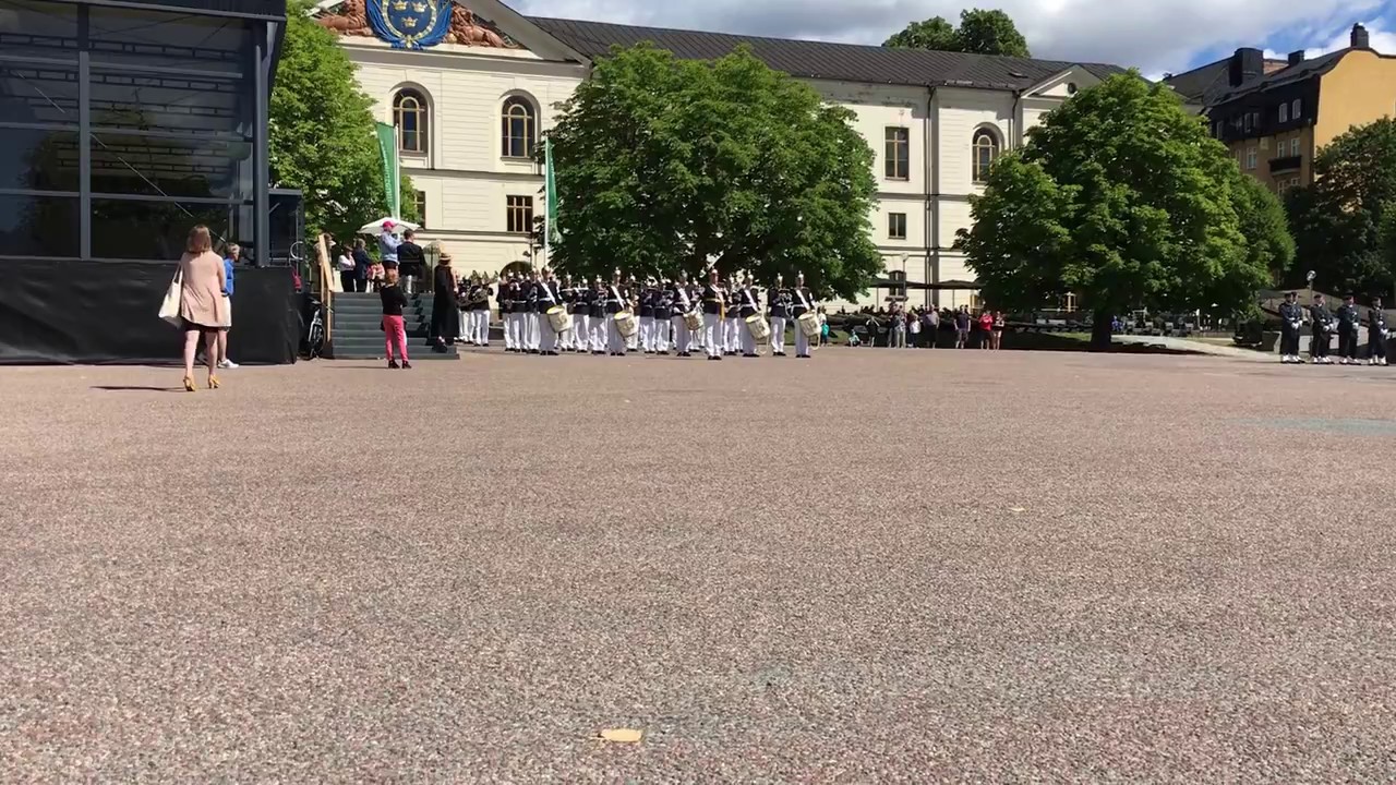 Arméns Musikkår - I beredskap & Den svenske underofficeren