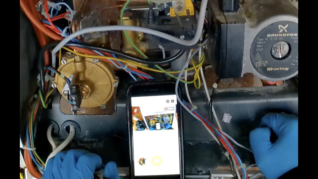 Main Combi HE - How To Change / Repair The Diverter Valve | Radiators Get Hot When Using Hot Water??