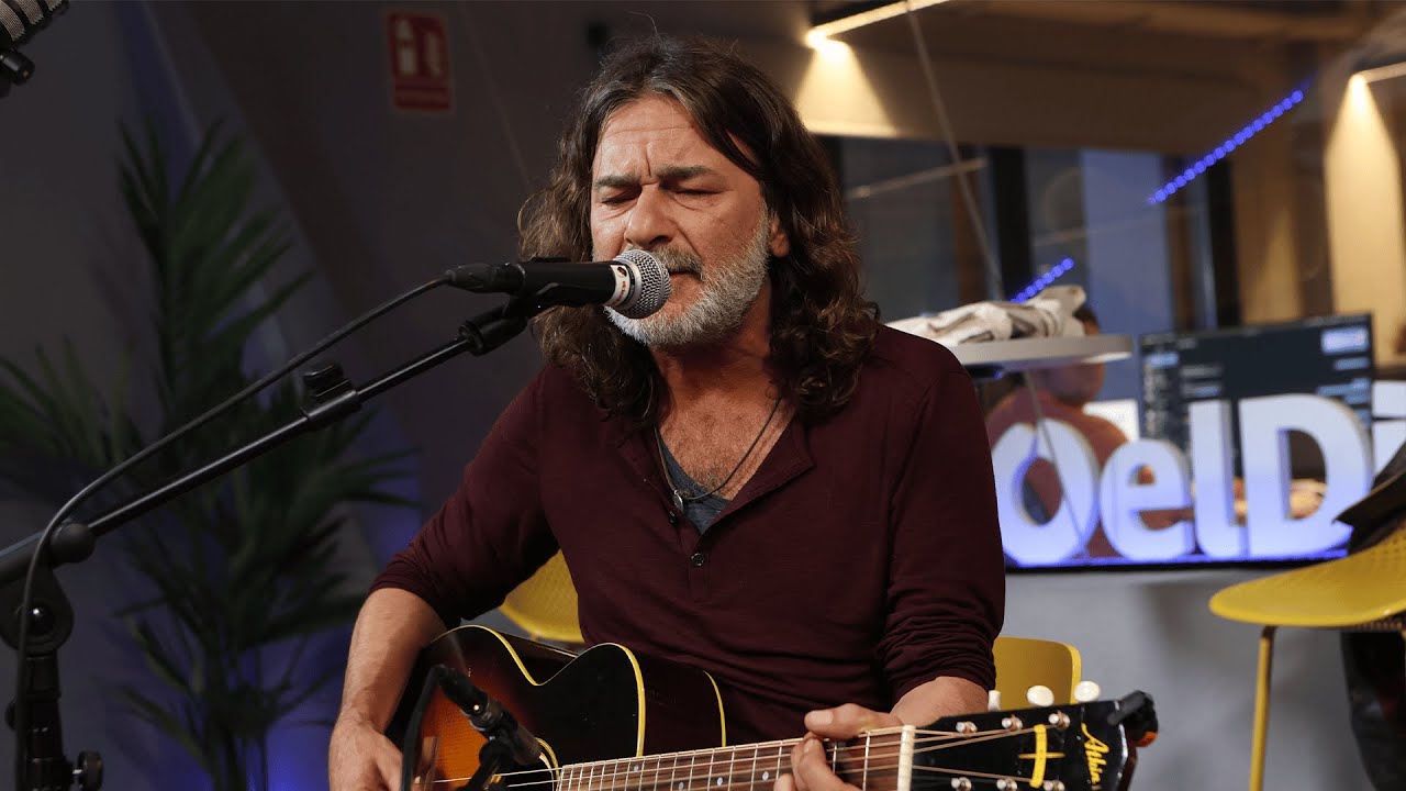 🔴 Quique Gonz&aacute;lez: &ldquo;Trato de hacer discos que sean un reflejo honesto del tipo de m&uacute;sico que soy&rdquo;