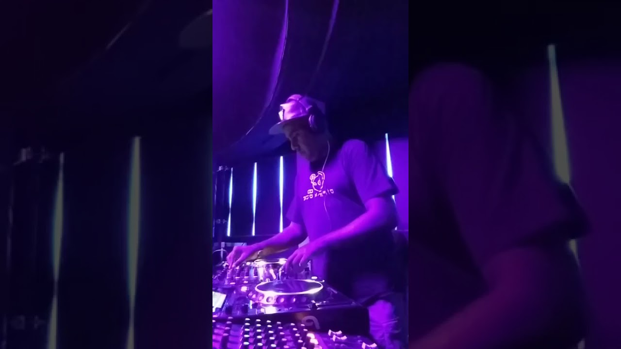 Dj Funk Dee The Shacks