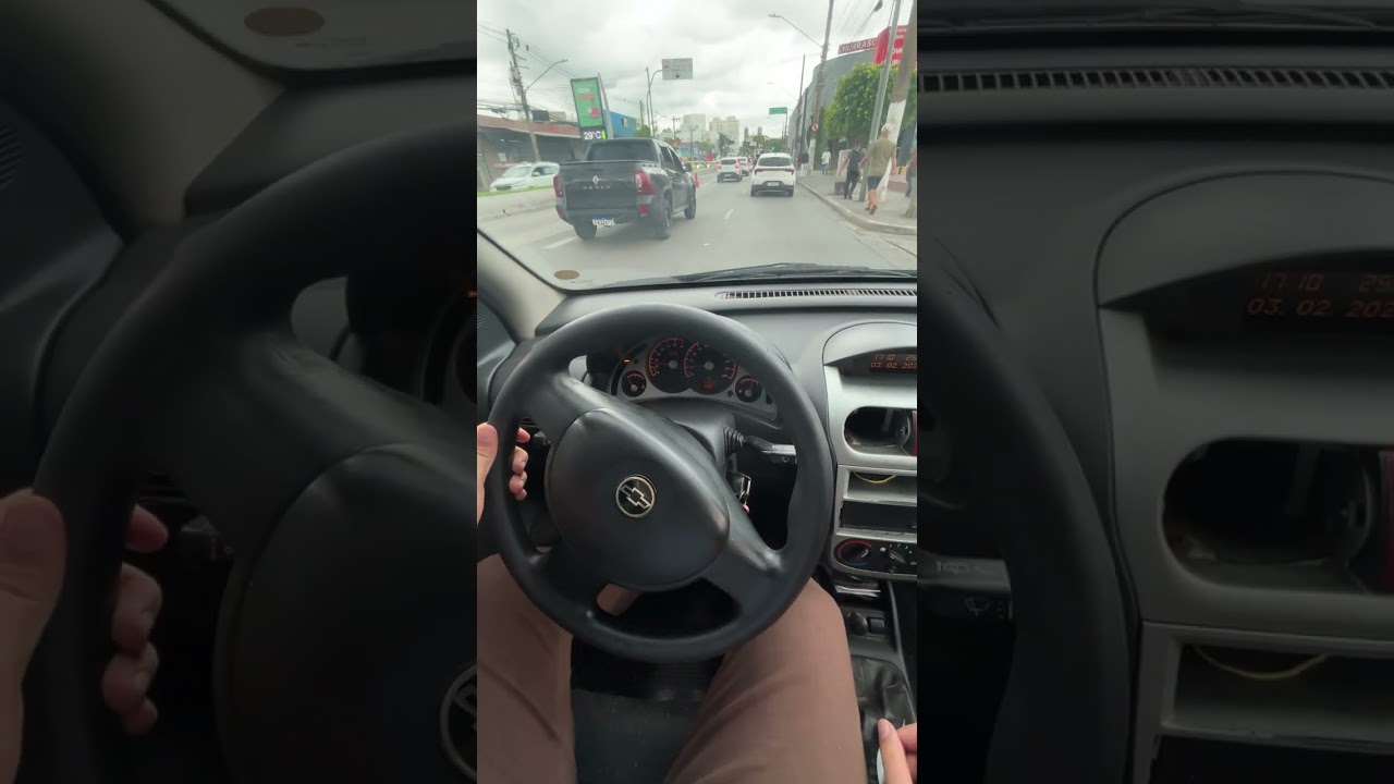Indo trabalhar  de corsa 
