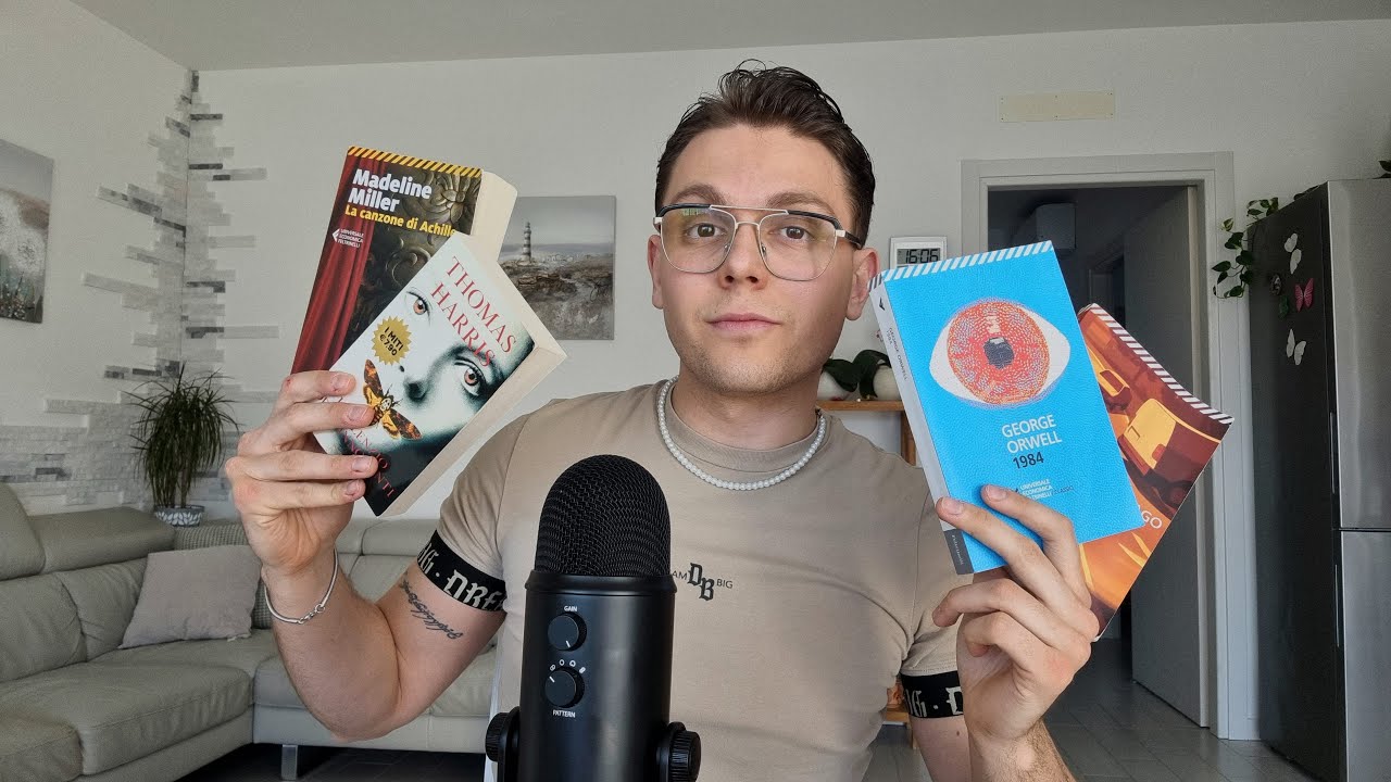 ASMR PER LETTORI: Vi consiglio 4 LIBRI IMPERDIBILI 📚 | ASMR ITA