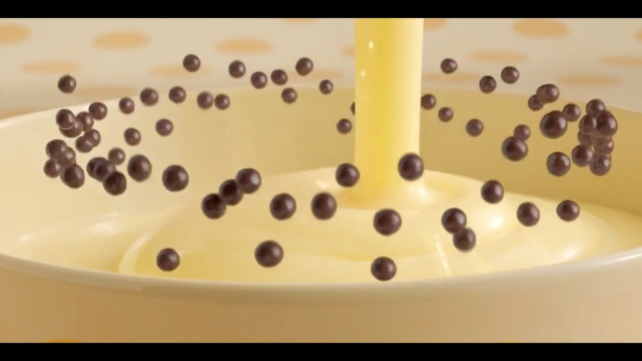 CULI EYE Food styling in TVC Melkunie Bolletjes Vanille vla