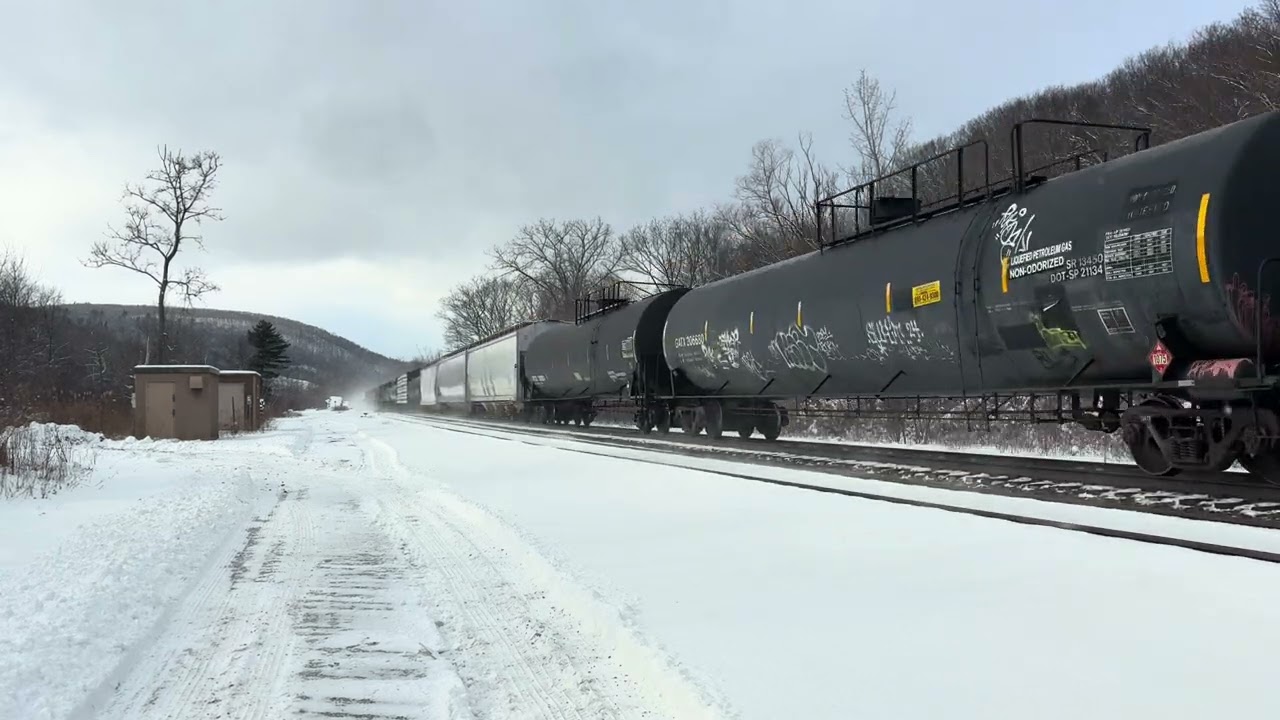 CSX M424 At Canaan NY