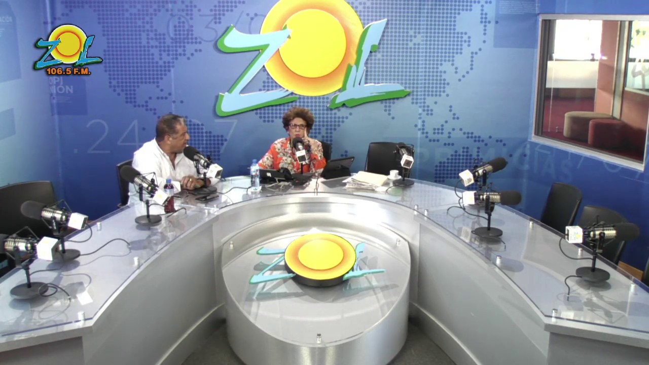 Angel Acosta y Consuelo Despradel reciben llamadas de los Oyentes en 