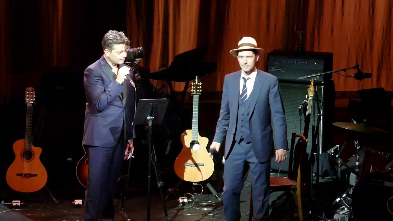 Benjamin Biolay et Melvil Poupaud "Tu t'laisses aller" Folies Bergère 30/06/2018