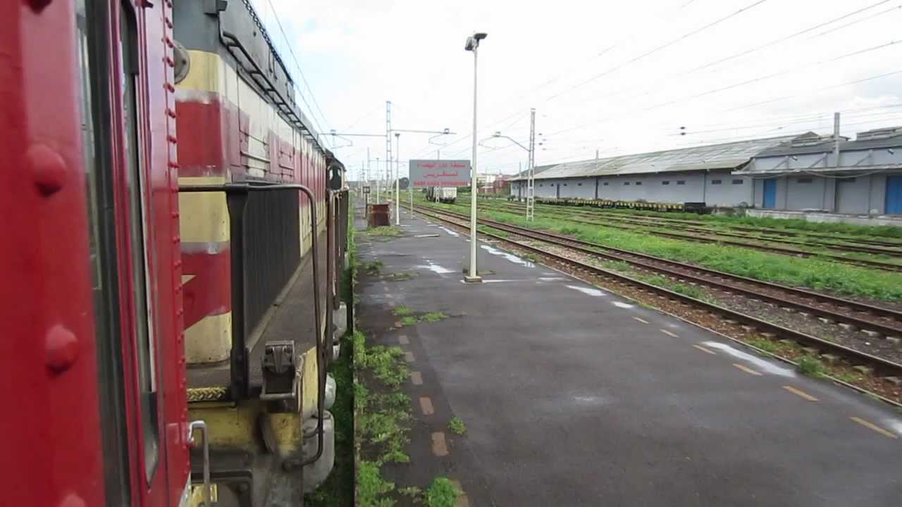DH-372 leaving Casablanca Voyageurs