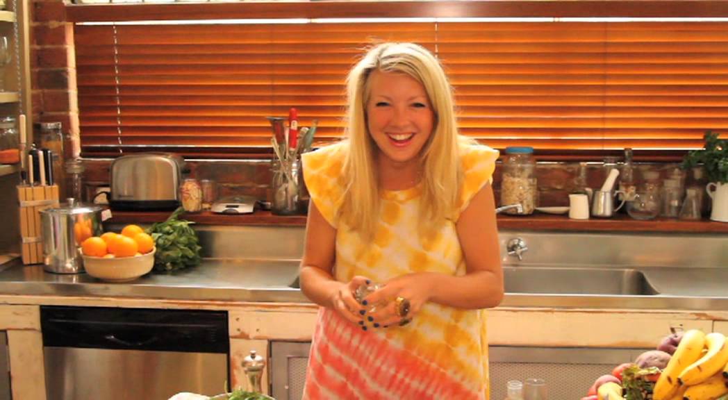 Lola Berry Bloopers