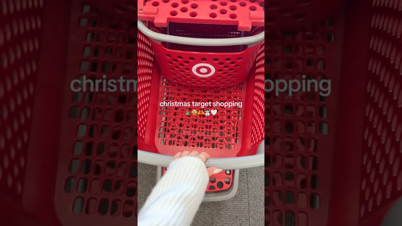 christmas shopping at TARGET!!🎄☃️🫶#christmas #targethaul #shopping #shopwithme #shorts