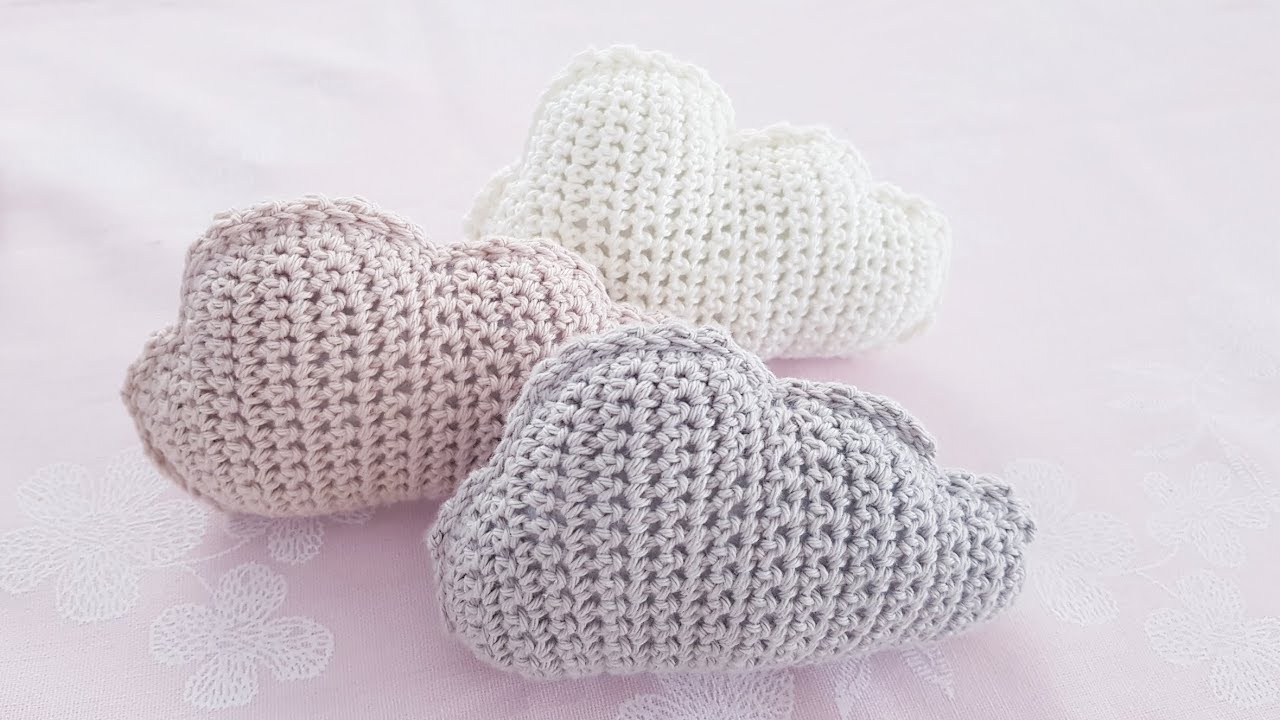 Wie man eine Wolke in 3D häkelt by BerlinCrochet