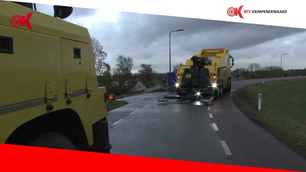 Berging vrachtwagen na gladheid