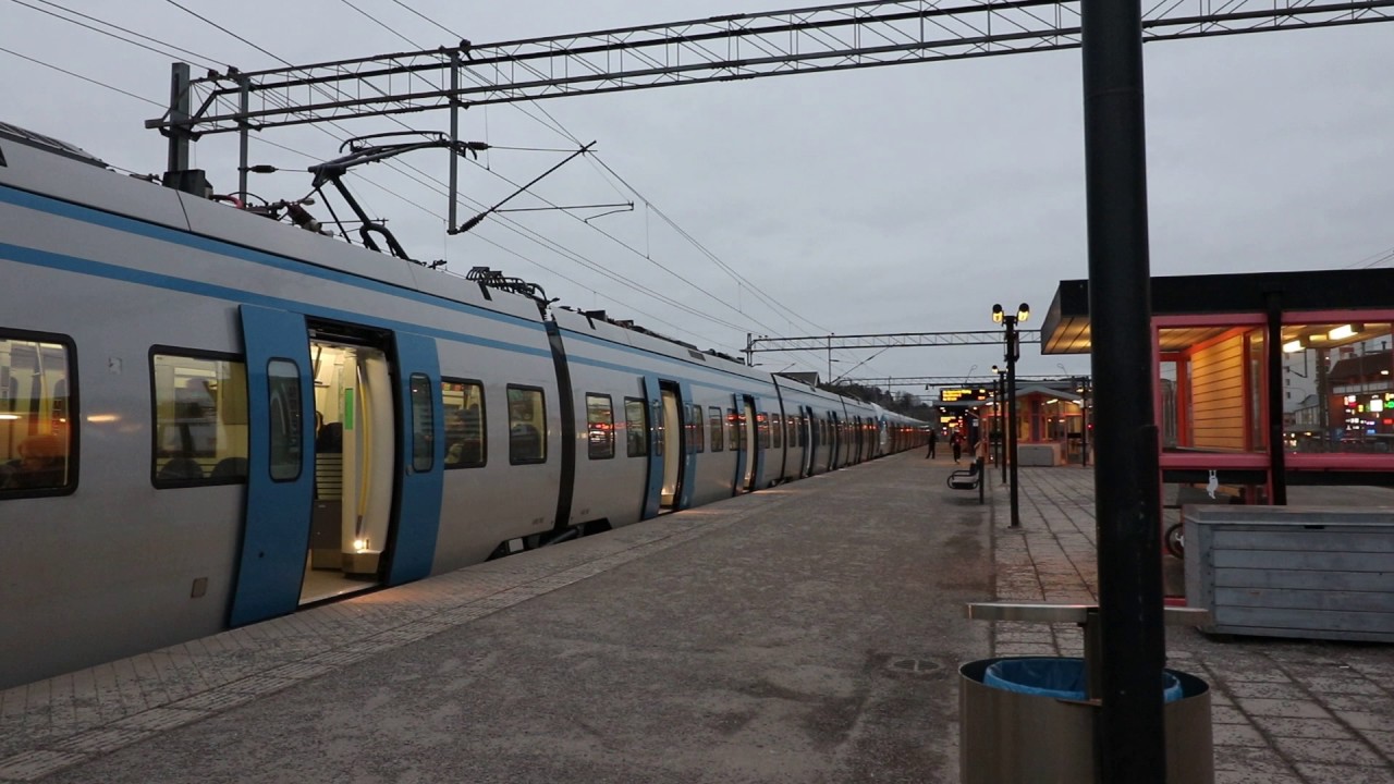 X60 Pendeltåg - Huddinge