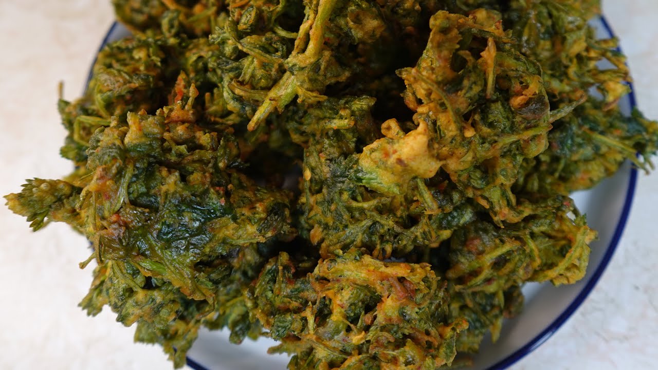 CORIANDER | CILANTRO PAKODI - Spice Up Your Tea Time with These Pakodis
