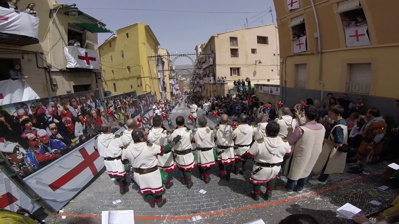 arranca escuadra fila creuats 2018