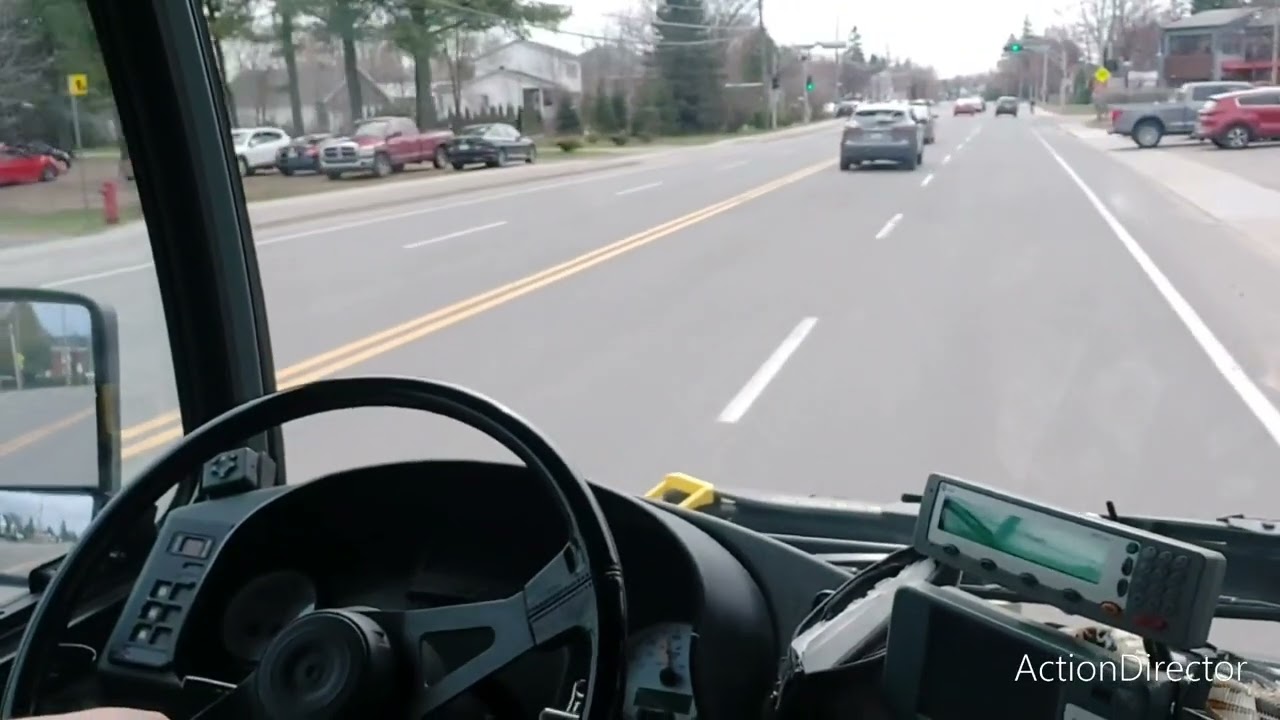 RIDE ON STTR 1901 4 CENTRE-VILLE NOVABUS HYBRIDE