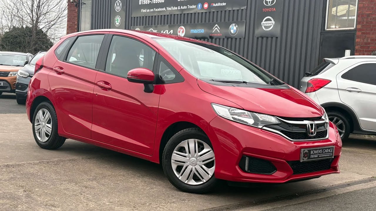 2018 (18) Honda Jazz S 1.3 I-VTEC 5Dr in Milano Red. 14k Miles. Demo +1 Owner. 6 Services. £11,000