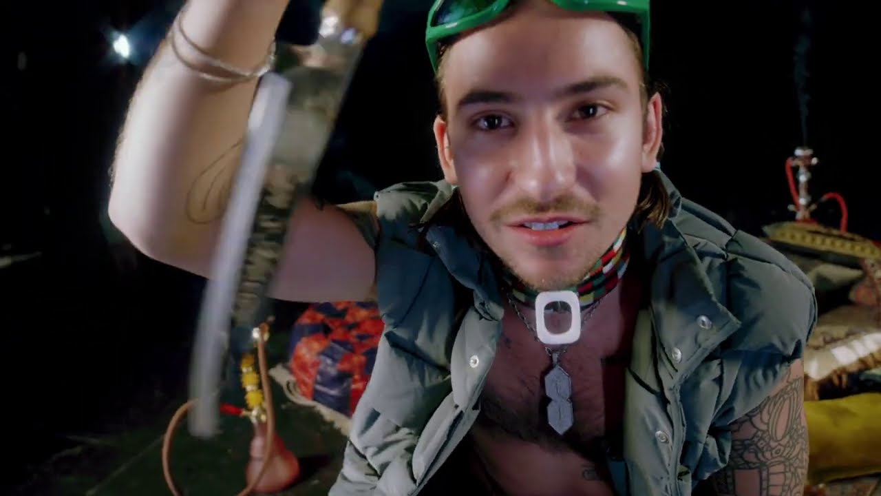 YUNG HURN - SHISHABAR RAPPER (OFFICIAL VIDEO) PROD. MISTERSIR