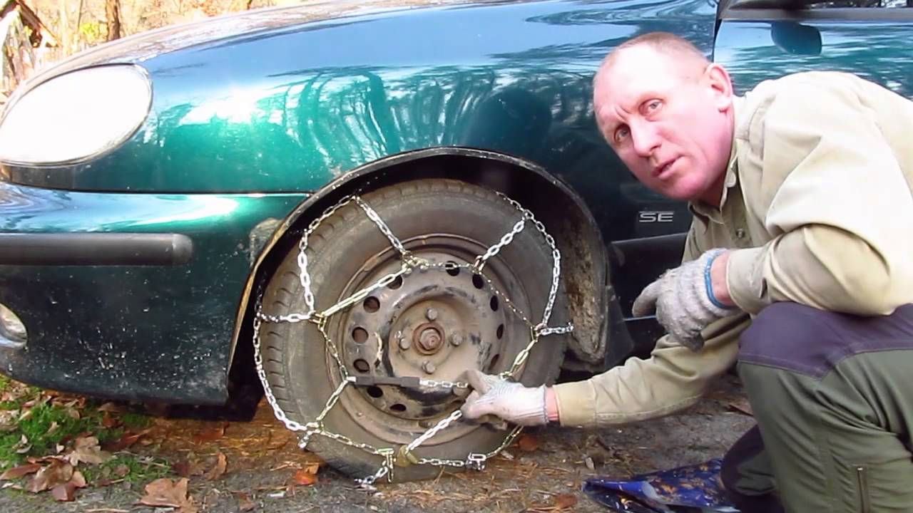 Одеваем цепи противоскольжения на Ланос