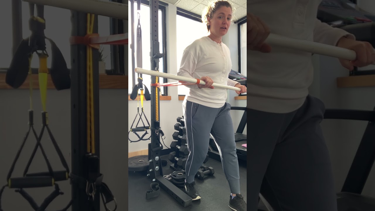 Banded Lunges