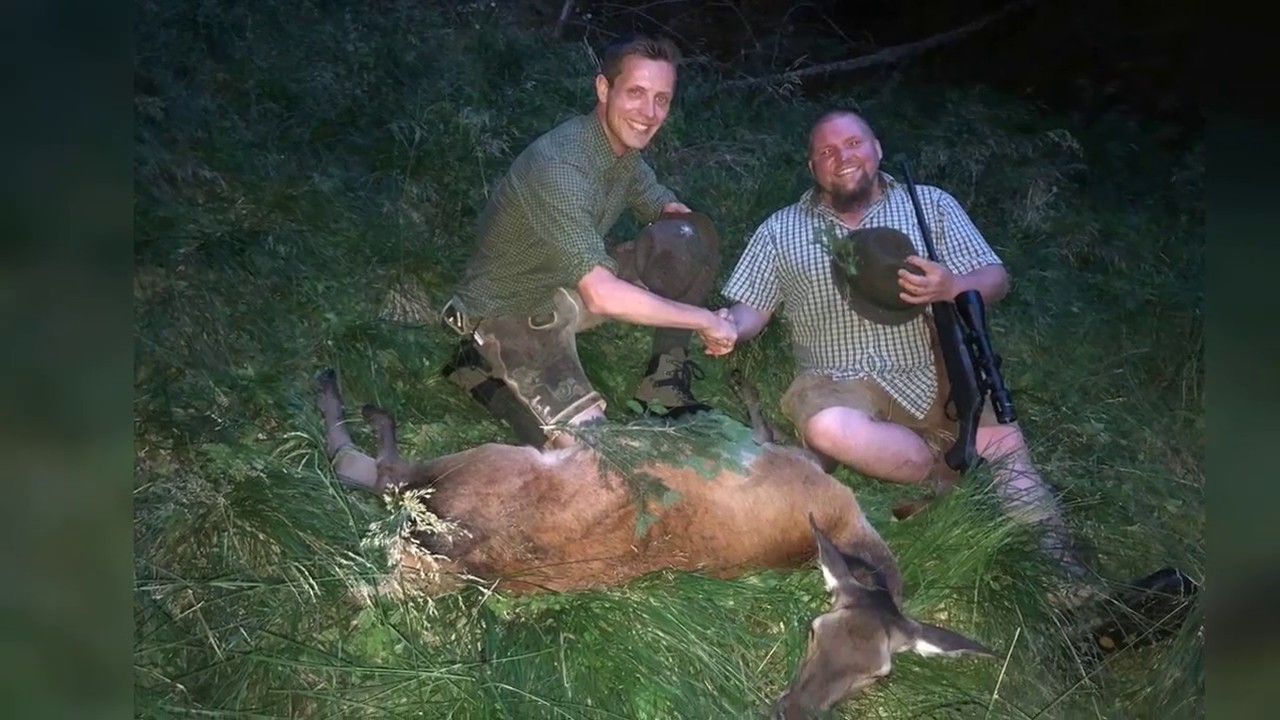 2019-07-22: Erfolgreiche Rotwildjagd auf ein Schmaltier / red deer hunting