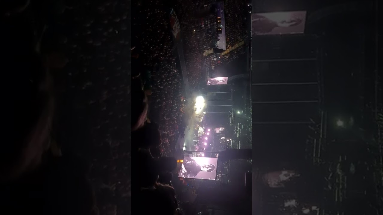 'Do ya feel my love' Sterephonics Motorpoint Arena Nottingham 30.03.2022