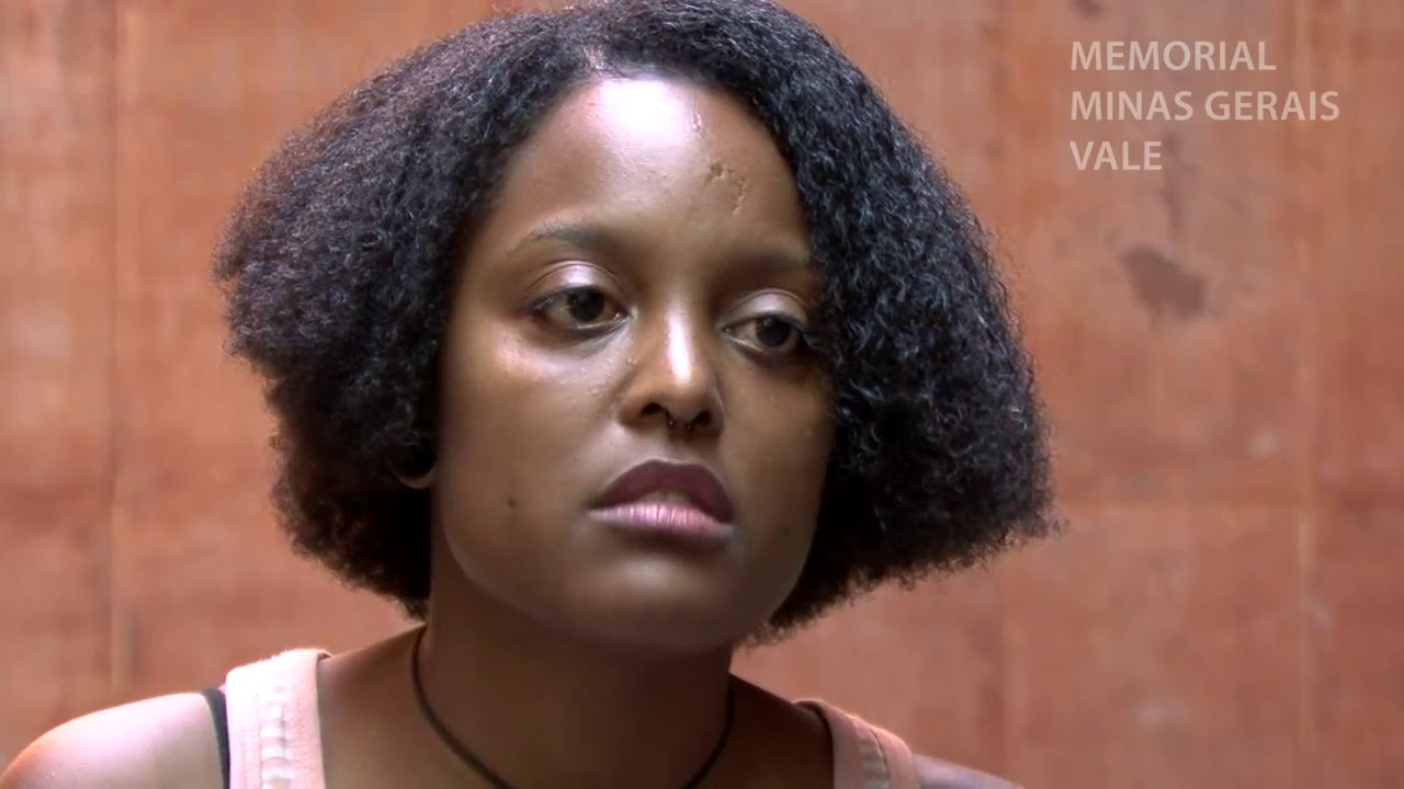 Bombril,    PRISCILA REZENDE em PERFORMANCE NO MEMORIAL