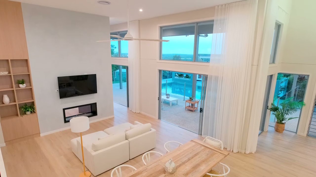 9 APPLE GUM PLACE,  PALMVIEW