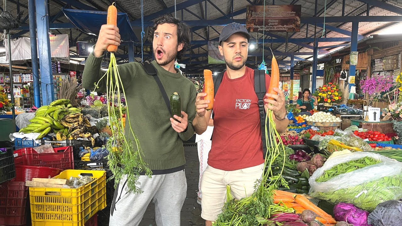 Así es un mercado en Guatemala - Español y mexicano reaccionan