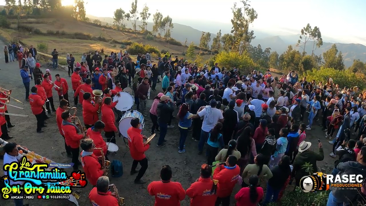 Choque  de Banda La Gran Familia Sol de Oro vs La Monumental de Otuzco- Fiesta Tauca 2022