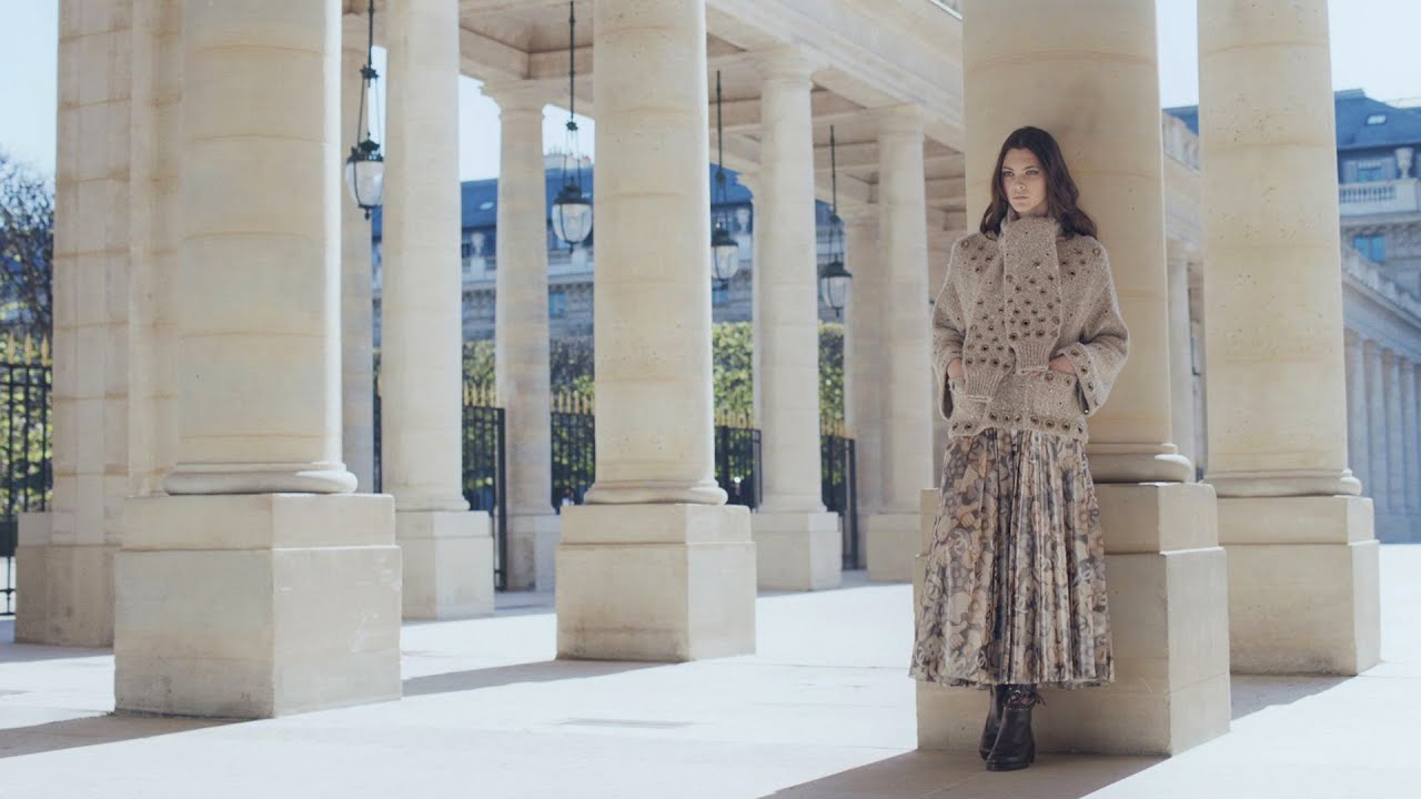 Fall-Winter 2016/17 Haute Couture Collection &ndash; CHANEL Haute Couture