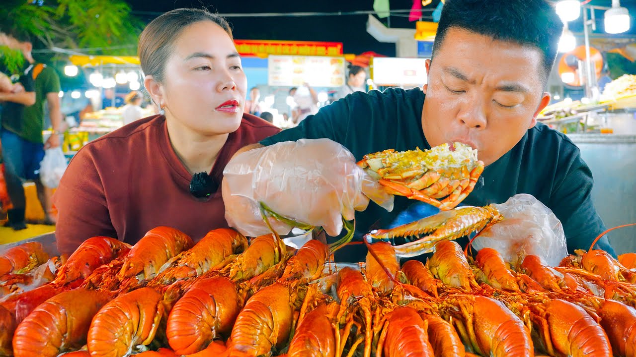 Must-Try Da Nang Street Food – Fresh Seafood & Delicious Dishes at Son Tra Night Market! | SAPA TV